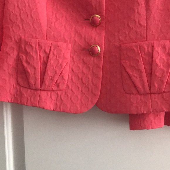 Tahari Coral Textured Blazer and Skirt Suit - Picture 3 of 7